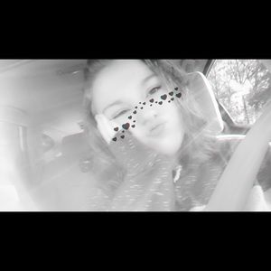 Meet your Posher, Miranda